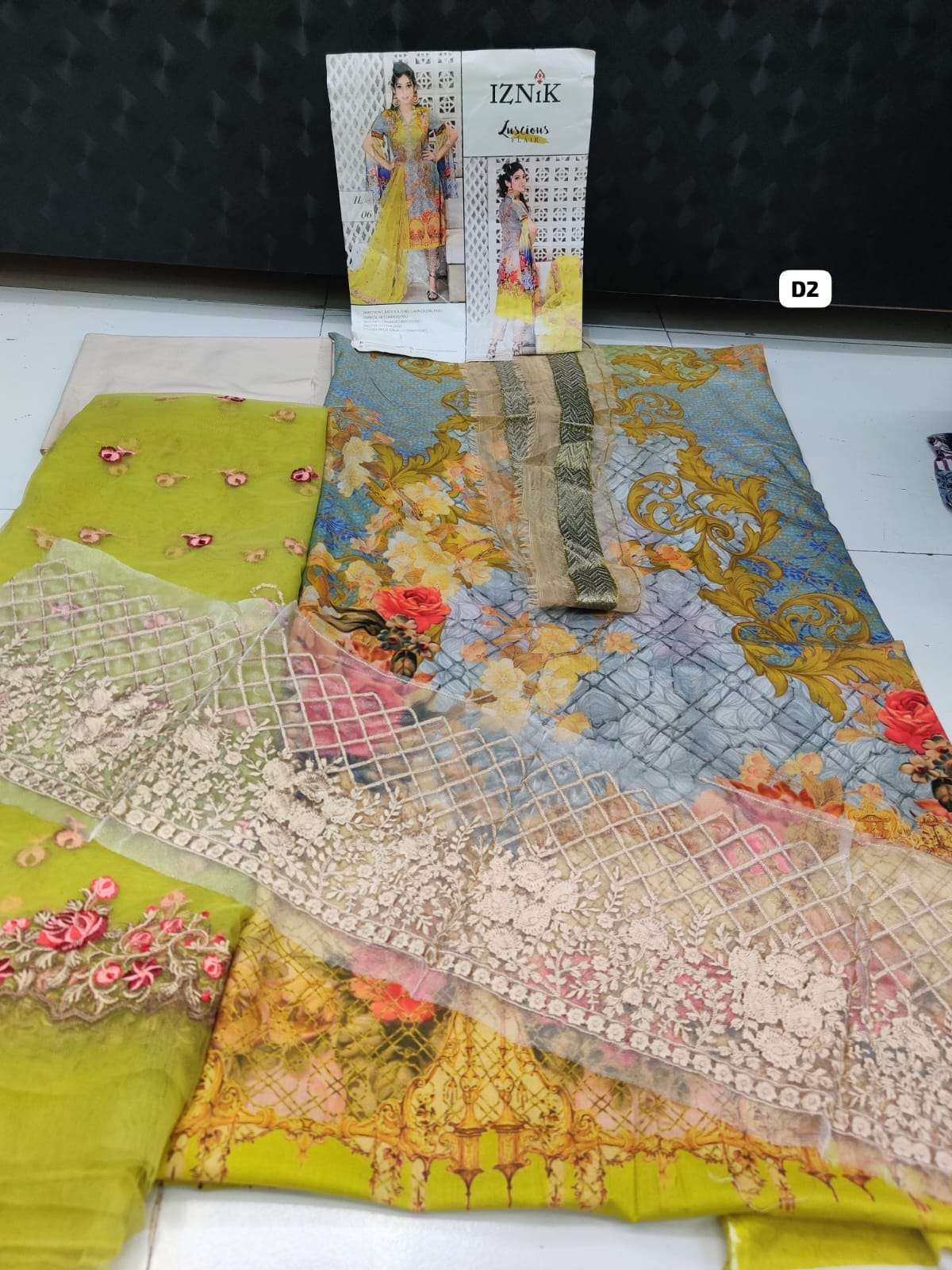 Luxury Lawn Collection by Iznik Floral Fantasy by Baroque